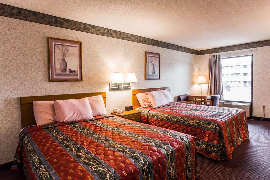 Rodeway Inn University Area Шарлотт Номер фото